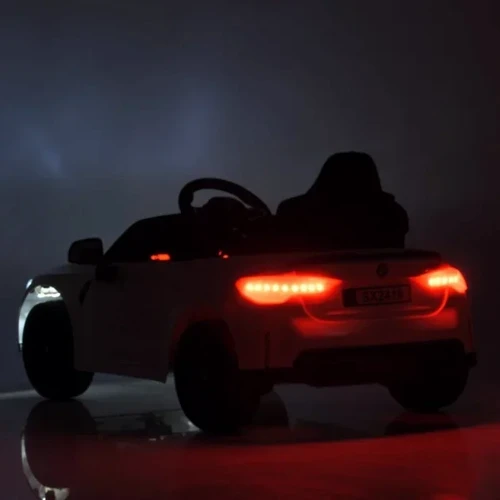 Дитячий електромобіль Bambi Racer BMW M4 білий (M 5096EBLR-1) фото 10