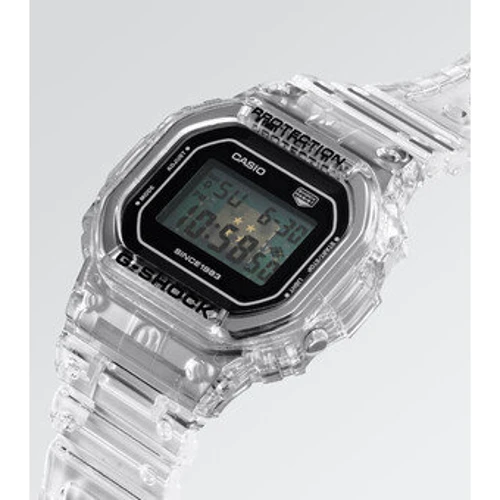 Наручные часы Casio DW-5040RX-7ER: Стиль Спортивный