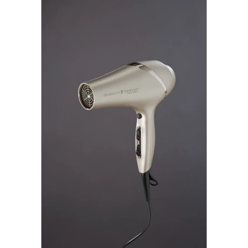 Фен Remington AC8605 Advanced Colour Protect: Дополнительные параметры петля для подвешивания, ионизация, концентратор, Диффузор