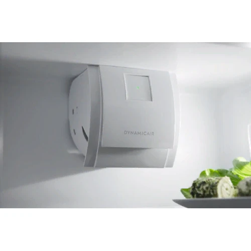 Встраиваемый холодильник Electrolux ERN93213AW: Тип Холодильная камера