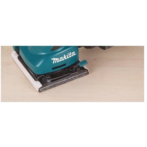 Шлифмашина вибро Makita BO4555: Потребляемая мощность 200 Вт