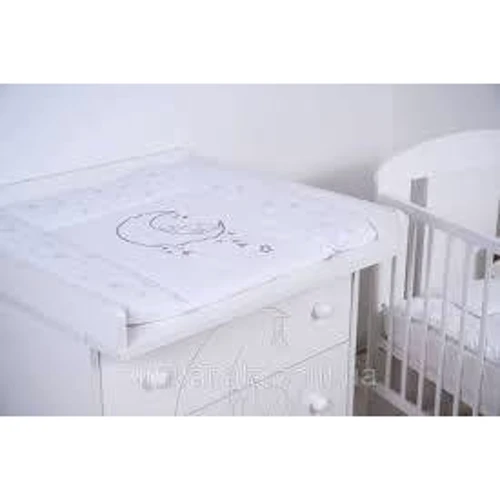 Коврик для пеленания FreeON bunny on the moon 85х72 см (33270)