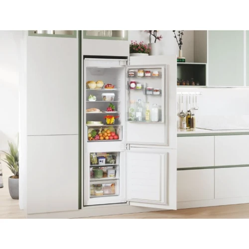 Встраиваемый холодильник Candy CBL3518E: Мощность замораживания 3.3 кг/сутки
