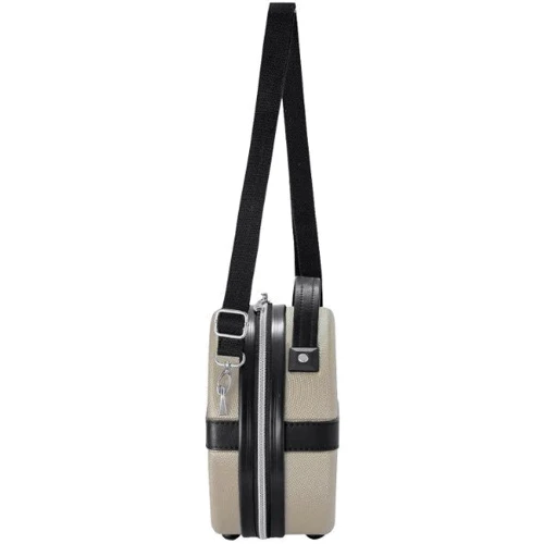 Бьюті-кейс Semi Line 5L Champagne/Black шампань/чорний (T5674-1): Фактура Матовая