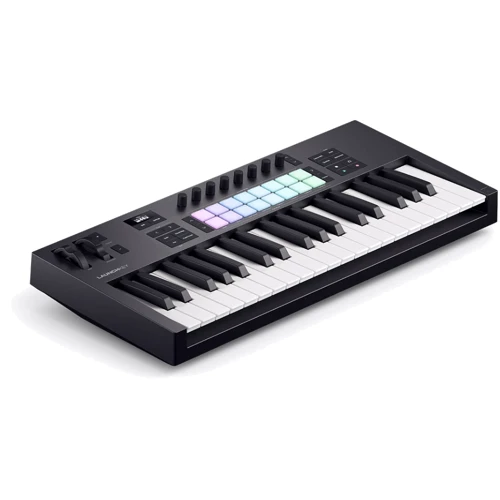 MIDI клавиатура NOVATION Launchkey 37 MK4 фото 9