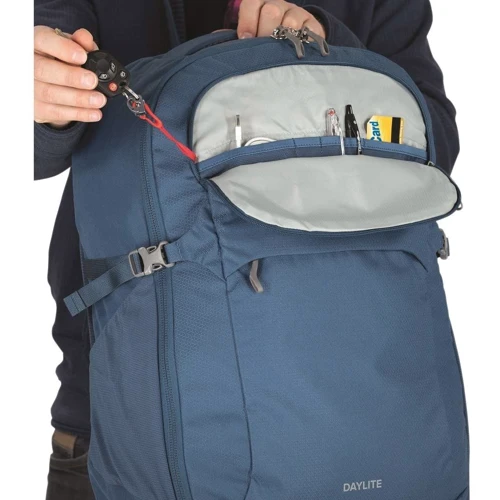 Рюкзак Рюкзак Osprey Daylite Carry-On Travel Pack 44 Night Arches Green зеленый (009.2621) фото 6