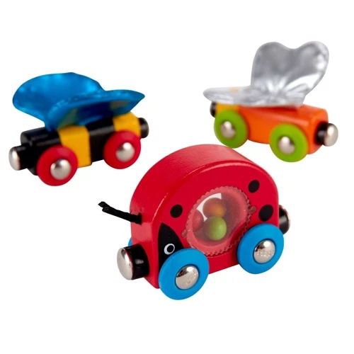 Паровозик HAPE 3 вагона Везучая божья коровка и друзья(E3806)