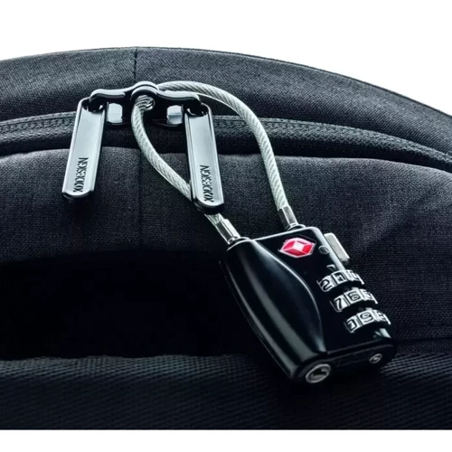 Рюкзак антивор XD Design Bobby Tech Anti-Theft backpack с солнечной панелью черный (P705.251): Застежка Молния