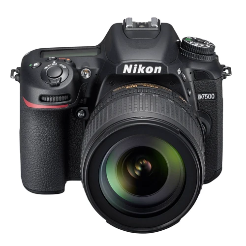 Nikon D7500 kit (18-105mm) VR: Количество мегапикселей 20.9