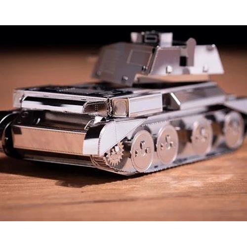 Коллекционная модель-конструктор Metal Time Cruiser Mk III танк World of Tanks (MT064): Производитель Metal Time