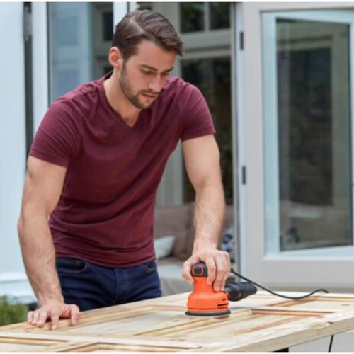 Вибрационная шлифмашина Black+Decker BEW210 UA: Макс. частота вращения диска 13000 об/мин