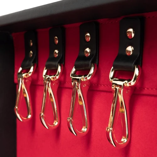 Набор для BDSM Bedroom Fantasies: Bondage Suitcase 13 Pcs Cow Leather