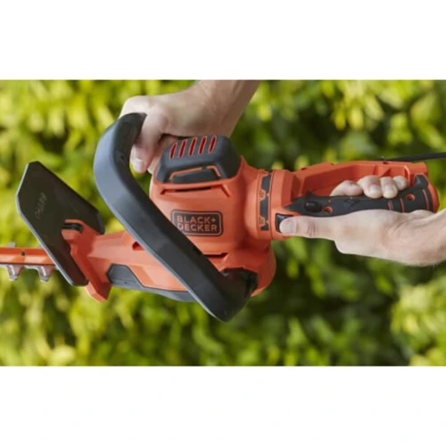 Кущоріз Black+Decker BEHTS551: Тип кусторез