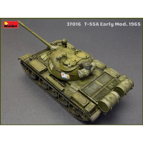 Сборная модель MiniArt Советский средний танк Т-55А образца 1965 г., ранний с интерьером (MA37016) фото 6
