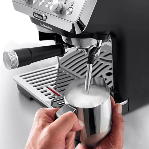 Кавоварка DeLonghi EC 9155 MB: Тиск, бар 15