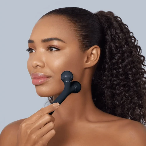 Електронний ультразвуковий ролик для обличчя GESKE Sonic Facial Roller 4в1 black фото 6