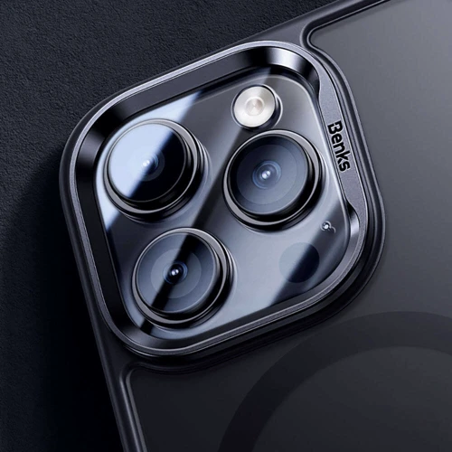 Чехол для iPhone Benks MagClap Mist Protective Black Titanium for iPhone 15 Pro Max фото 9