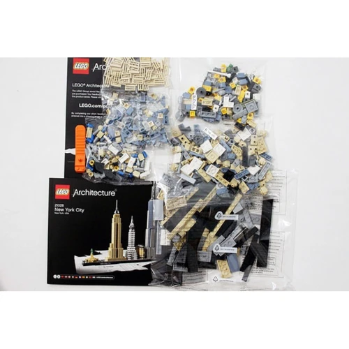 Конструктор LEGO Architecture Нью-Йорк (21028): Рекомендуемый возраст 12+