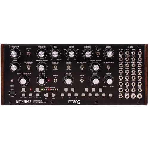 Аналоговий синтезатор Moog Mother-32