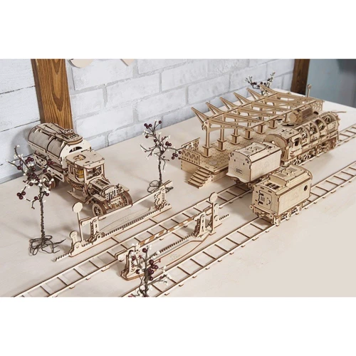 Механічний 3D пазл UGEARS "Рейки з ж / д переїздом" (70014) фото 3