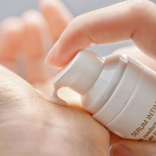 Сироватка для догляду за інтимною зоною V-Serum YESforLOV