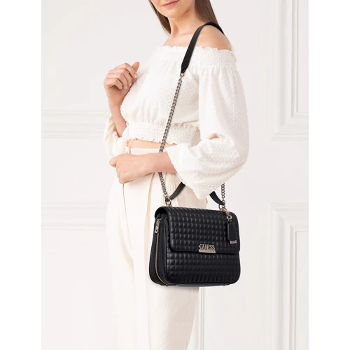 Женская сумка через плечо Guess Matrix Shoulder Bag черная (HWVG7740200-BLA): Застежка Магнитная
