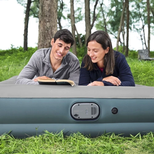Надувний матрац Bestway AlwayzAire Fortech Queen Airbed з Втроенная акумуляторним насосом 152х203х36 см (69078): Матеріал ПВХ з велюровим покриттям