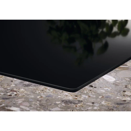 Варочная поверхность Electrolux EIT60428C: Тип нагревательного элемента электрической поверхности Индукционный