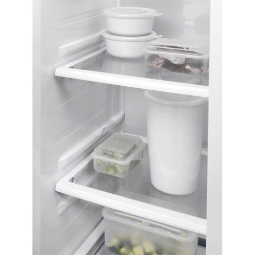 Холодильник Side-by-Side Electrolux EAL6142BOX: Объем холодильной камеры, л 348