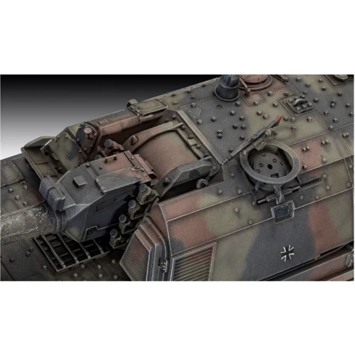 Збірна модель Revell САУ PzH 2000 рівень 4 масштаб 1:35 (RVL-03279) фото 5