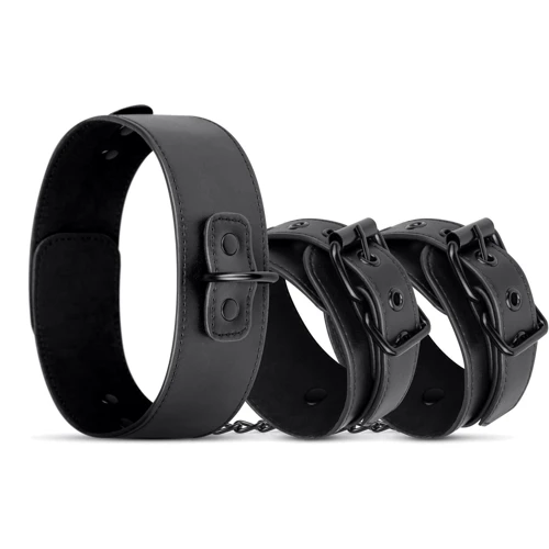 Наручники с ошейником Bedroom Fantasies Collar & Cuffs - Black