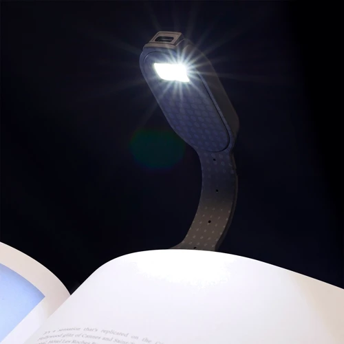 Закладка-ліхтарик Flexilight Rechargeable - Чорні крапки (FLRBD): Установка На столі
