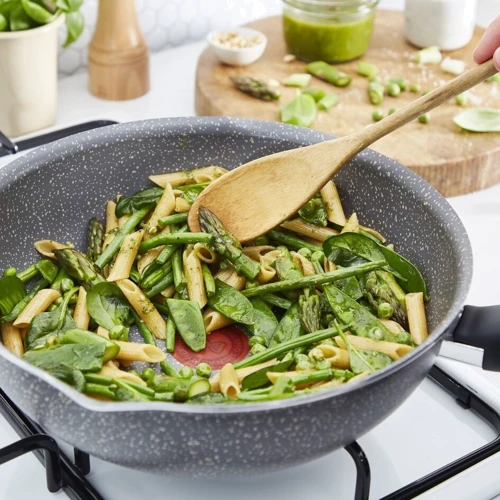 Сковорода Tefal Cook Natural 30 см (B5790742): Антипригарное покрытие Mineralia
