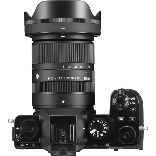 Объектив для фотоаппарата Sigma AF 18-50mm f/2.8 DC DN C (Fujifilm X): Тип объектива Универсальный