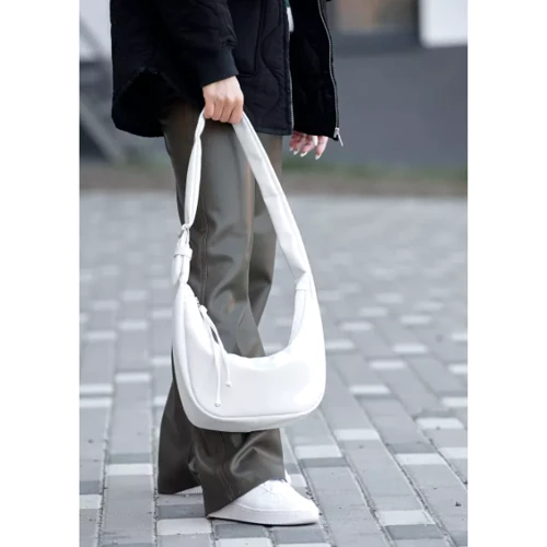 Жіноча сумка хобо Sambag HOBO S біла (53100008): Тип ручки Длинная ручка