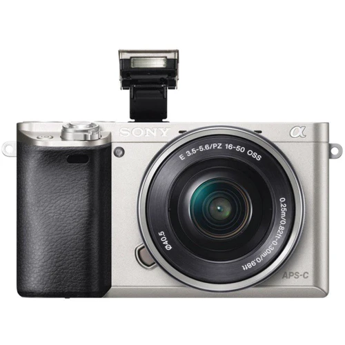 Sony Alpha A6400 kit (16-50mm) Silver: Размер матрицы 23.5x15.6 мм