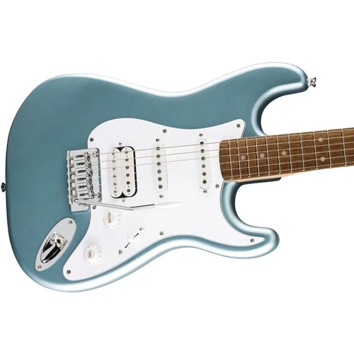 Электрогитара Squier AFFINITY SERIES STRATOCASTER JUNIOR HSS ICE BLUE METALLIC (237026)