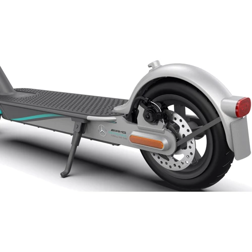 Електросамокат Xiaomi Mi Electric Scooter Pro 2 Mercedes-AMG Petronas F1 Team Edition фото 19