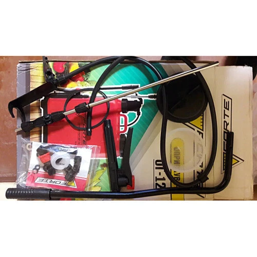 Ручной рычажный опрыскиватель Forte ОГ-12 (51777)