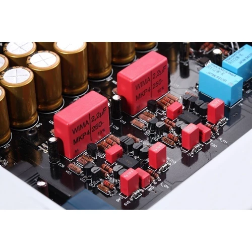 Questyle CMA800R: Выходы 6.3 мм, RCA, XLR