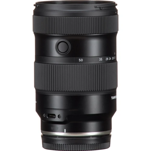 Объектив для фотоаппарата Tamron AF 17-50mm F/4 Di III VXD (Sony E) UA: Диафрагма при мин./макс. фокусном расстоянии f/4