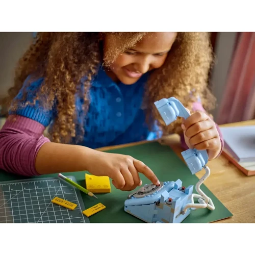 Конструктор LEGO Creator Ретро телефон (31174) фото 11