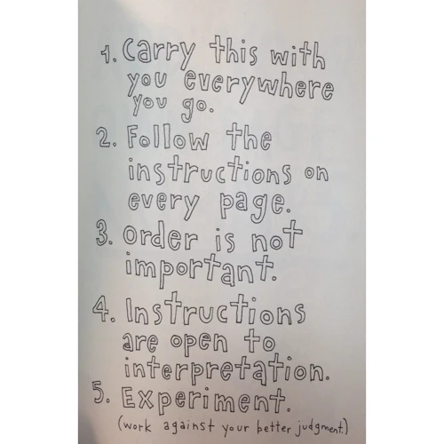 Keri Smith. Wreck This Journal: Автор Кери Смит