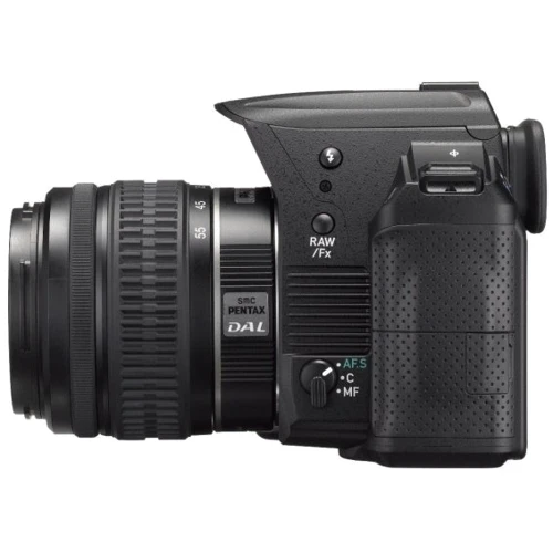 Pentax K-30 Kit (DA L 18-55mm) Black: Елемент живлення акумулятор