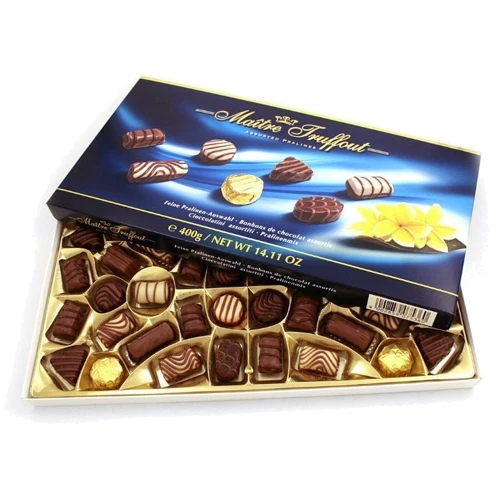 Цукерки Maitre Truffout Assorted Pralines 200 г (DL15659): Умови зберігання у сухому місці, далеко від сонячних променів