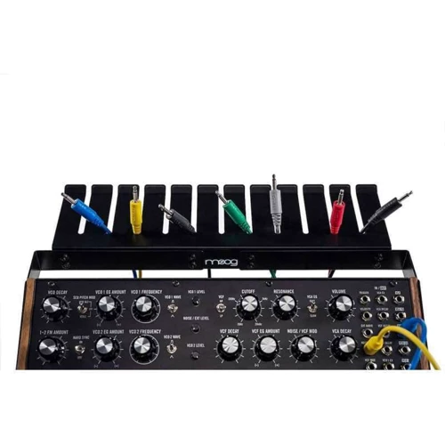 Аналоговый синтезатор MOOG SOUND STUDIO SEMI MODULAR BUNDLE MOTHER-32 and DFAM: Наличие секвенсора Есть