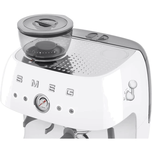 Кофеварка SMEG EGF03WHEU: Объем резервуара для воды, л 2.4