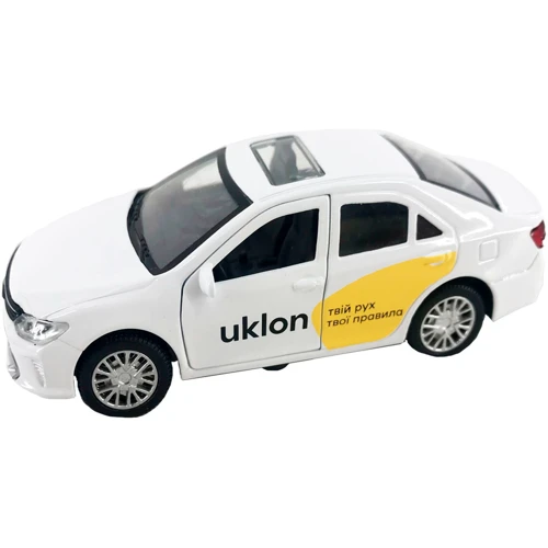 

Автомодель - Toyota Camry Uklon