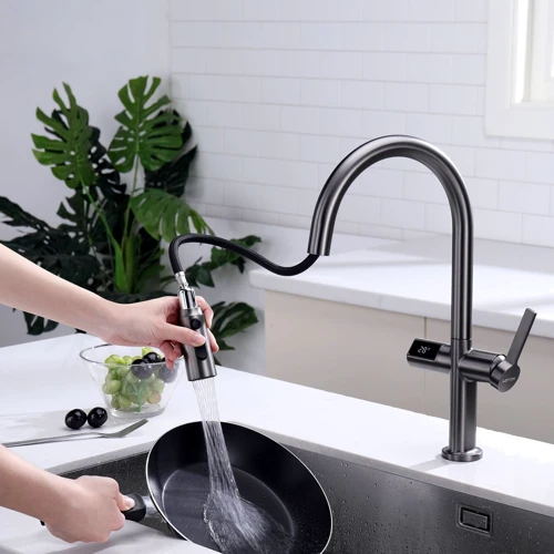 Смеситель для кухни Lefton Automatic Sensor & Pull-Down Kitchen Faucet with Temperature Display-KF2206 Grey: Материал Латунь