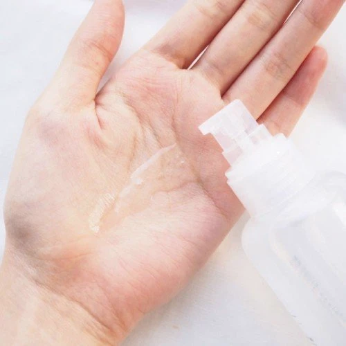 Holika Holika Less On Skin Toner Тонер для чутливої проблемної шкіри обличчя 180 ml: Стать Для жінок